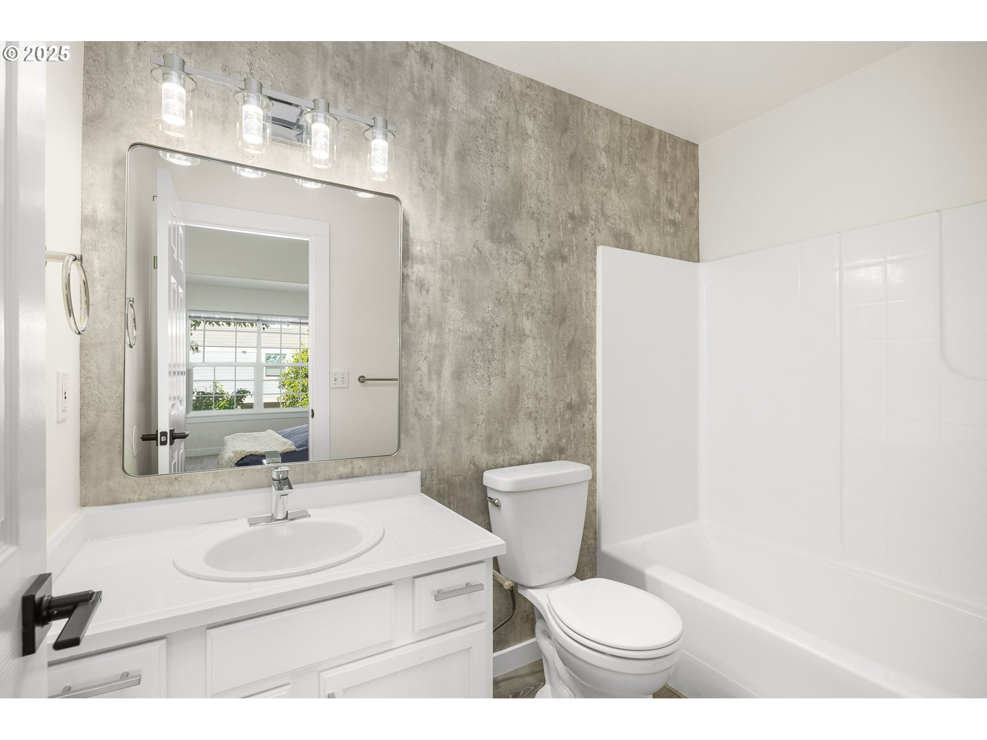 3295 Southwest 179th Terrace Beaverton, OR 97003 - Photo 17 of 27