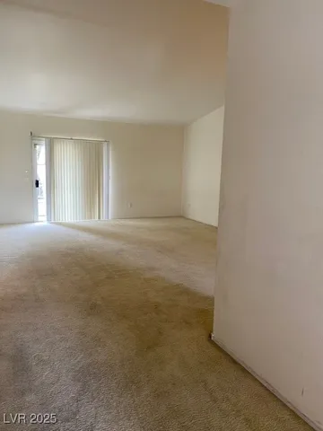 $1,675 | 10525 Autumn Pine Avenue, Unit 205, Las Vegas, NV 89144