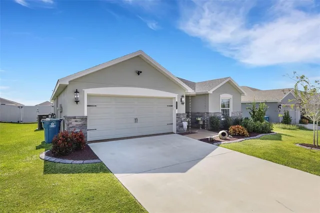 $399,900 | 610 Vista View Lane, Lake Wales, FL 33853