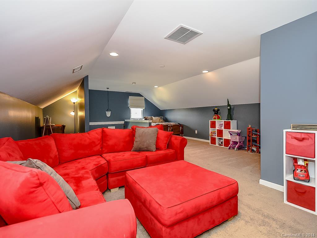 631 Panthers Way Fort Mill, SC 29708 - Photo 16 of 24