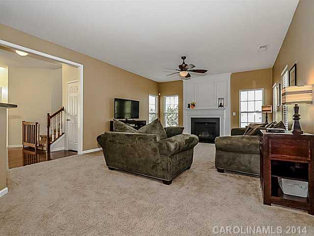 631 Panthers Way Fort Mill, SC 29708 - Photo 6 of 24