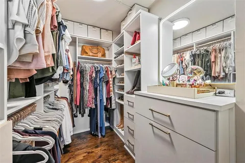 $399,000 | 3883 Turtle Creek Boulevard, Unit 2015, Dallas, TX 75219