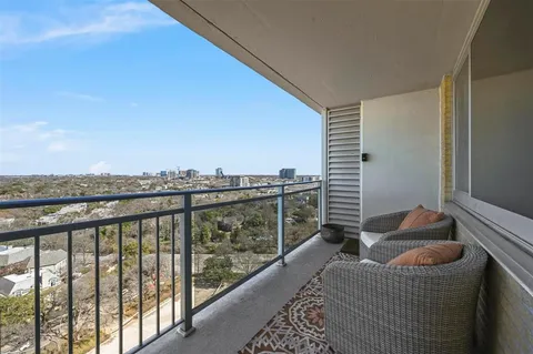 $399,000 | 3883 Turtle Creek Boulevard, Unit 2015, Dallas, TX 75219