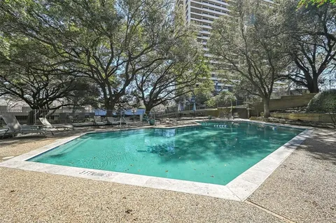 $399,000 | 3883 Turtle Creek Boulevard, Unit 2015, Dallas, TX 75219