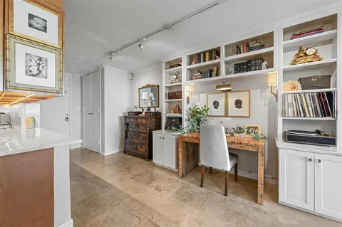 $399,000 | 3883 Turtle Creek Boulevard, Unit 2015, Dallas, TX 75219