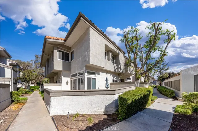 $550,000 | 17 Blackbird Lane, Pomona, CA 91766