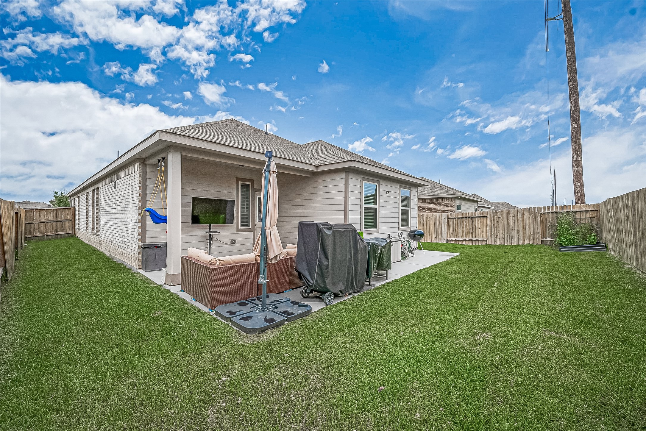 1214 Red Hills Drive Rosharon, TX 77583 - Photo 31 of 46