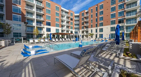 a building view with outdoor space