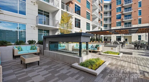 $3,735 | 4425 Sharon Road, Unit 2F, Charlotte, NC 28211