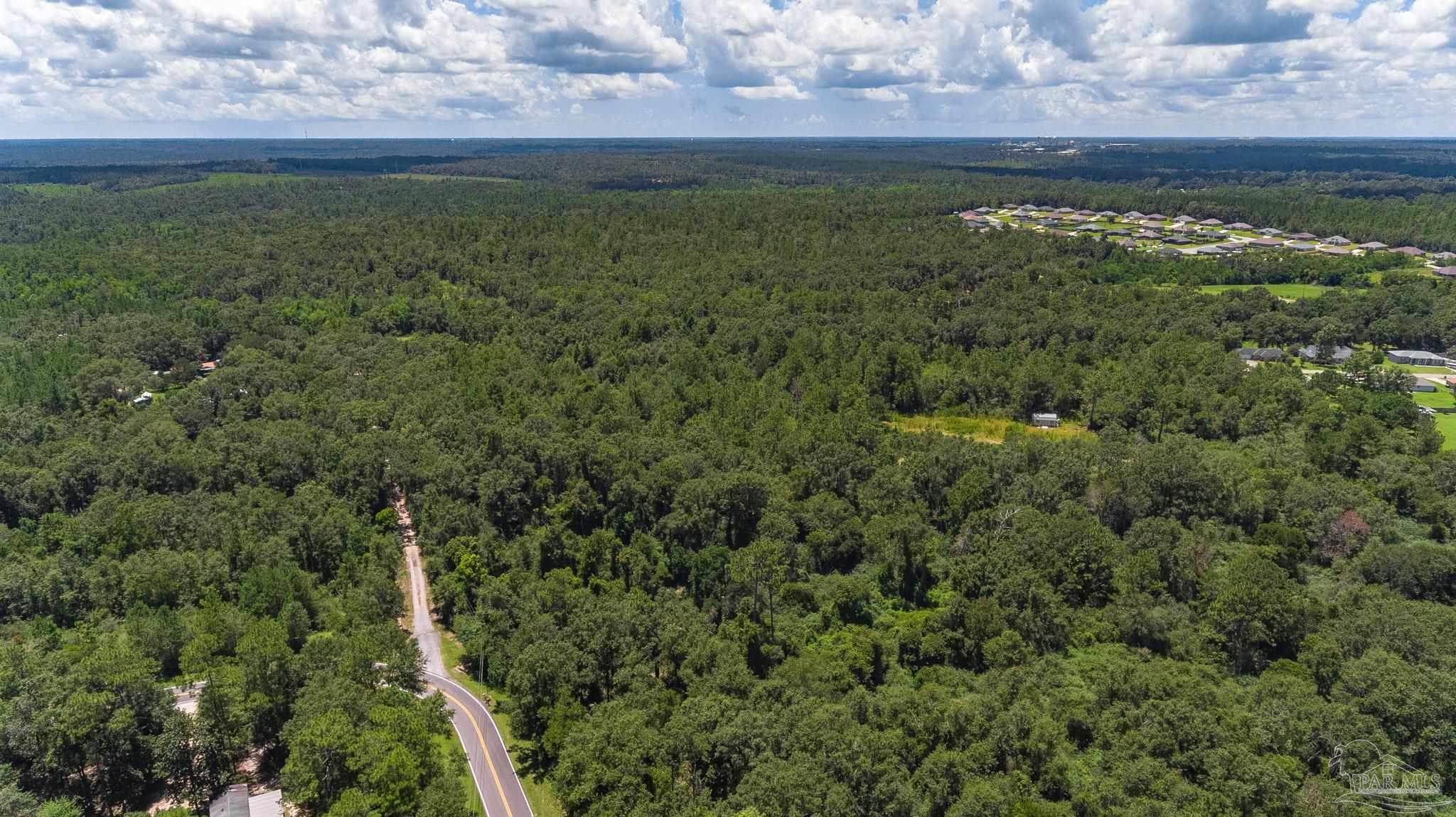 1877 Parker Road Cantonment, FL 32533 - Photo 17 of 50