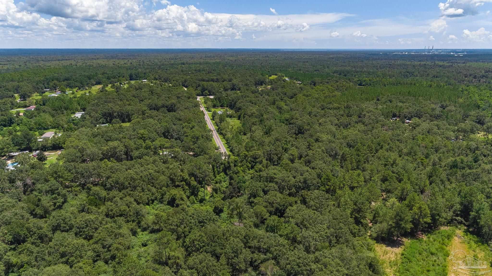 1877 Parker Road Cantonment, FL 32533 - Photo 21 of 50