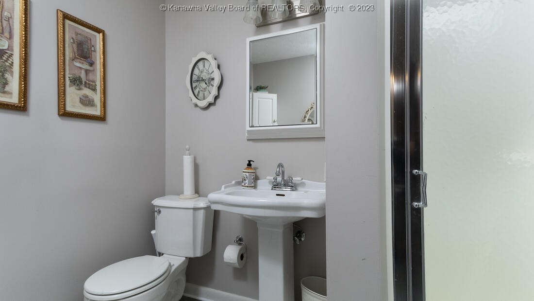 5312 Bentbrook Road Charleston, WV 25313 - Photo 34 of 41 Gallery Image 34
