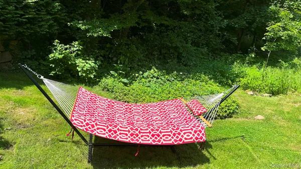 $20,000 | 8 Holly Lane, Rye, NY 10580