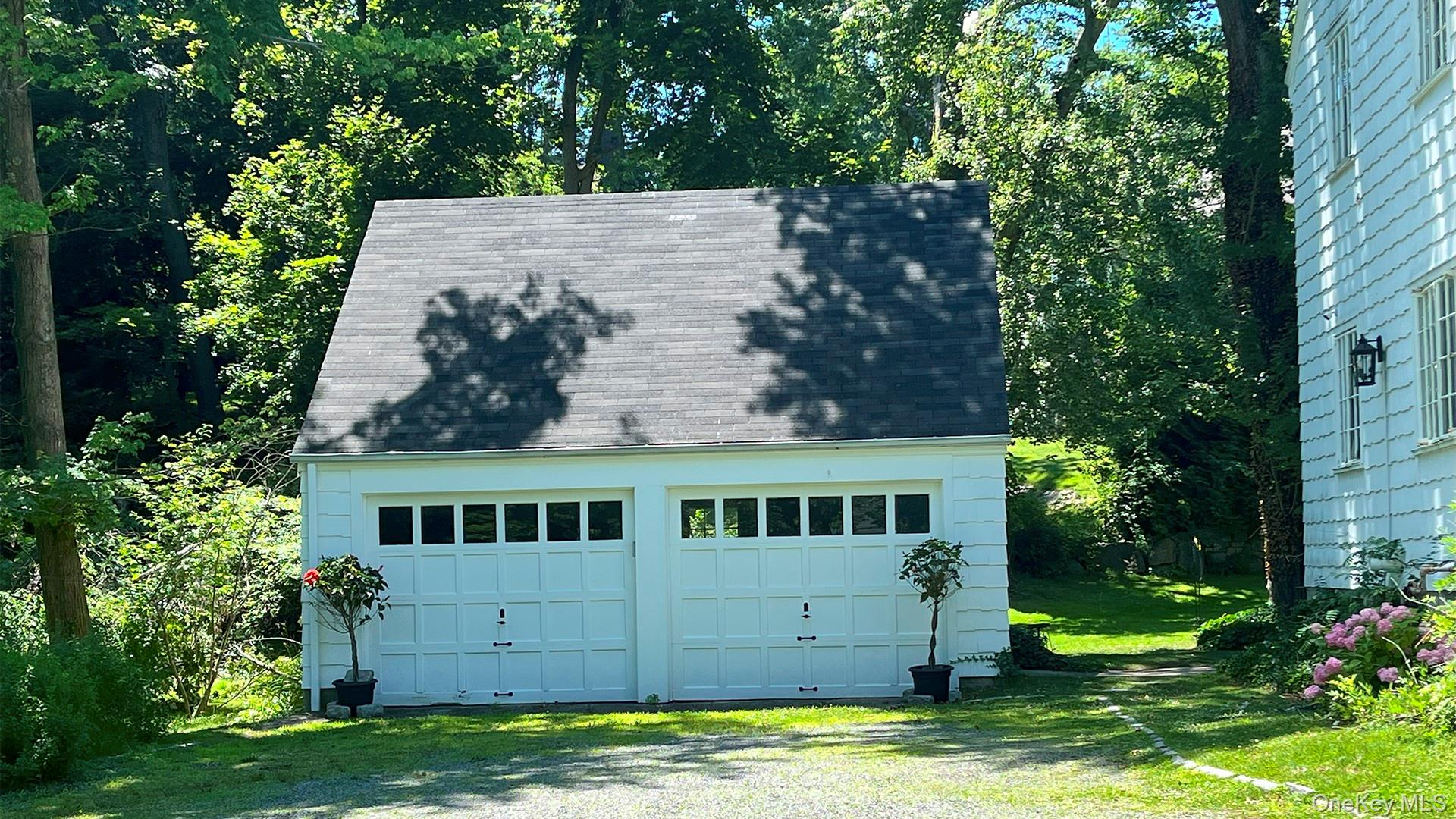 8 Holly Lane Rye, NY 10580 - Photo 27 of 27 View of detached garage