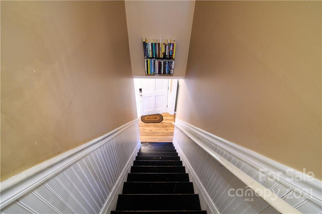 1103 North Rugby Road Hendersonville, NC 28791 - Photo 18 of 18 Gallery Image 18