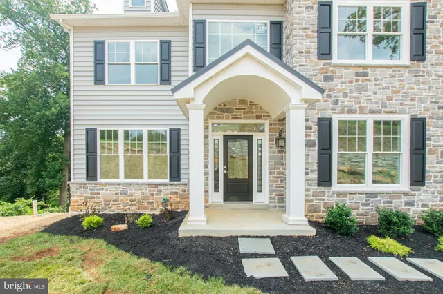 $1,129,000 | 1687 O'Day Lane, Garnet Valley, PA 19060