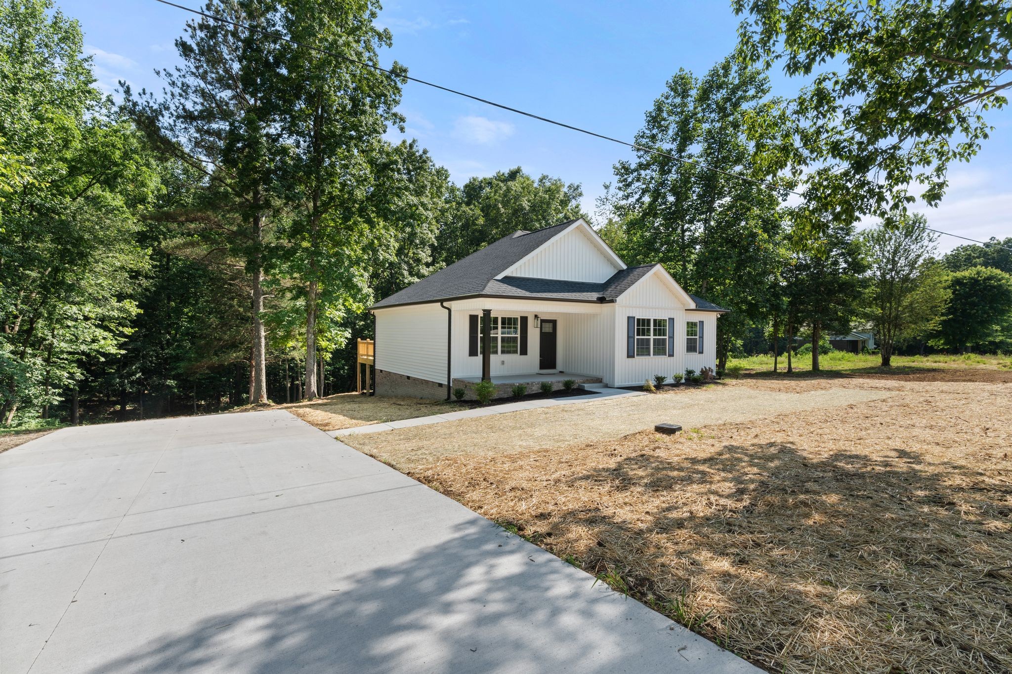 6149 Dewey Carr Road Bethpage, TN 37022 - Photo 1 of 34