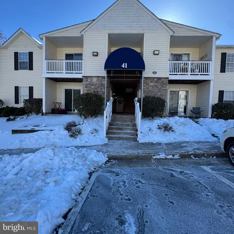 $1,500 | 41 Smokewood Court, Unit 41201, Stafford, VA 22554