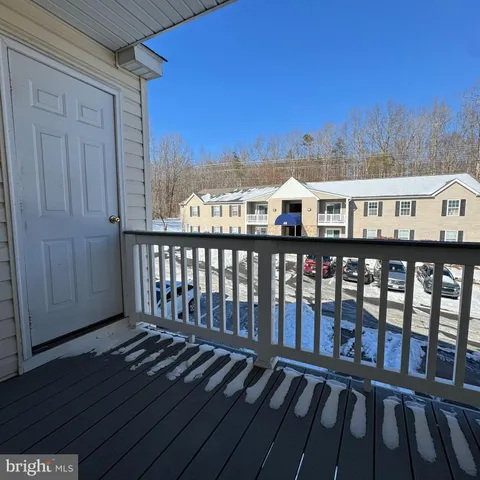 $1,500 | 41 Smokewood Court, Unit 41201, Stafford, VA 22554