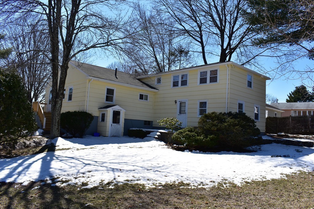 3 Antrim Road Framingham, MA 01701 - Photo 6 of 30 Gallery Image 6