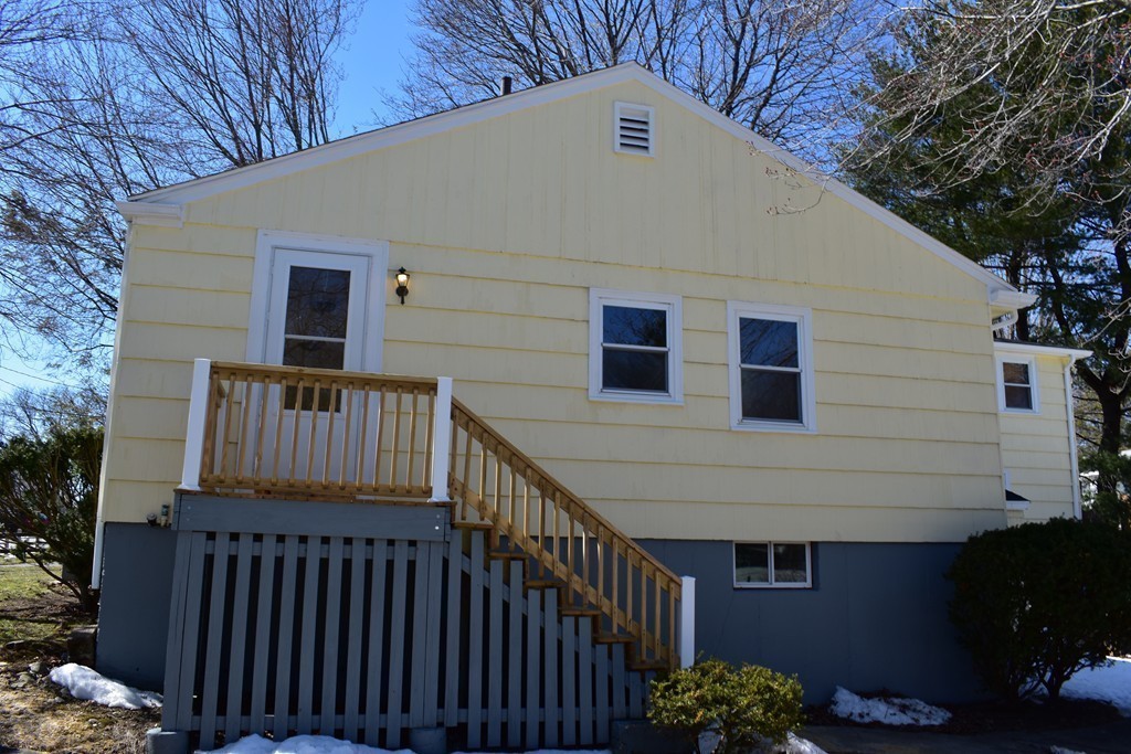 3 Antrim Road Framingham, MA 01701 - Photo 8 of 30 Gallery Image 8