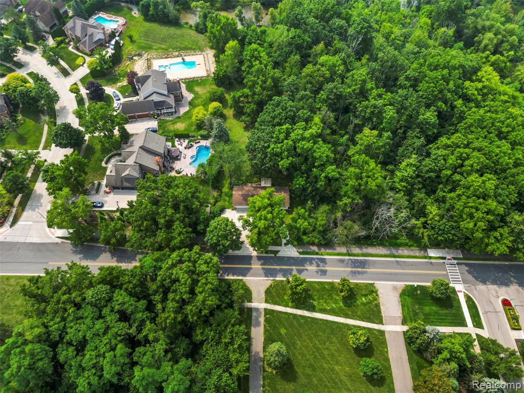 46275 West 11 Mile Road Novi, MI 48374 - Photo 15 of 44 Gallery Image 15