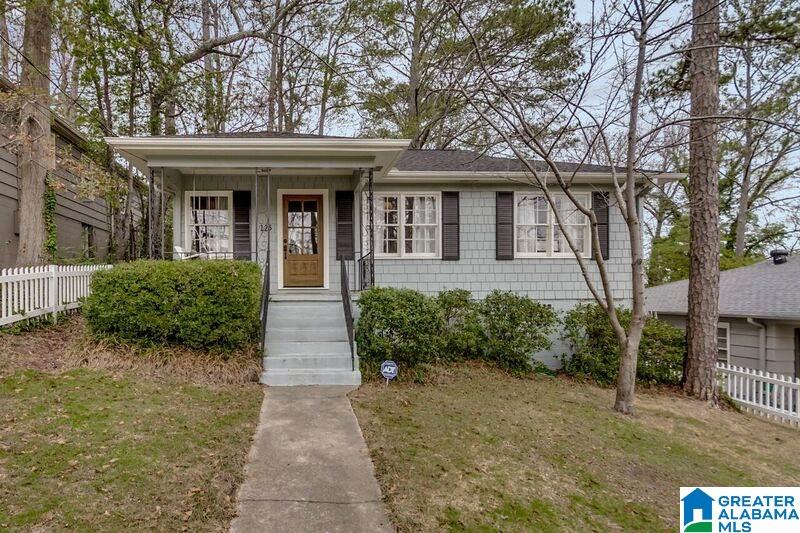 125 Lorena Lane Birmingham, AL 35213 - Photo 1 of 18