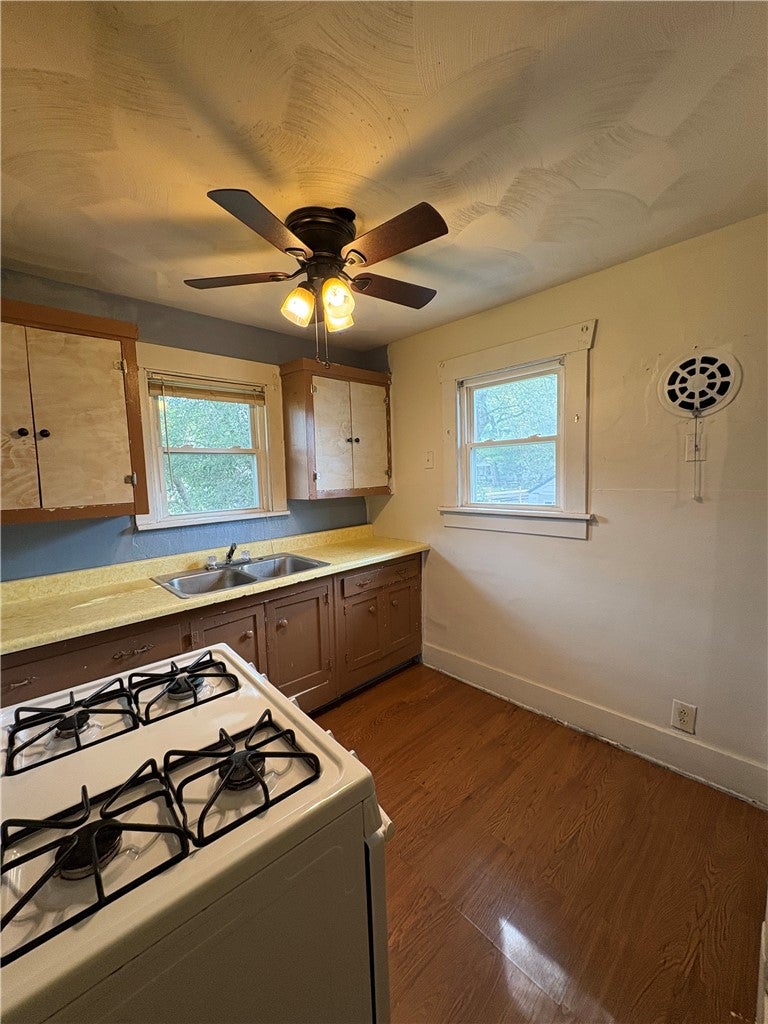 1905 North College Street Decatur, IL 62526 - Photo 4 of 8 Gallery Image 4