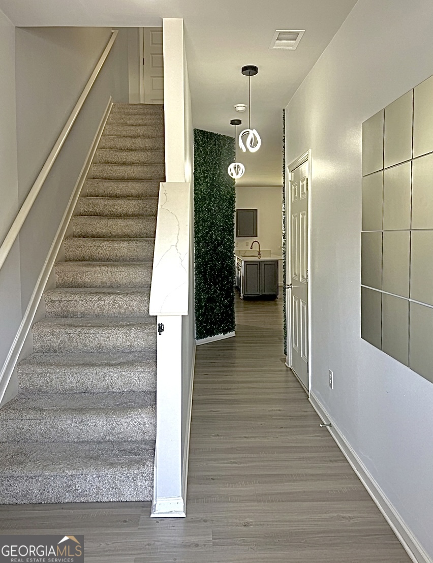 6278 Rockaway Road Atlanta, GA 30349 - Photo 2 of 24