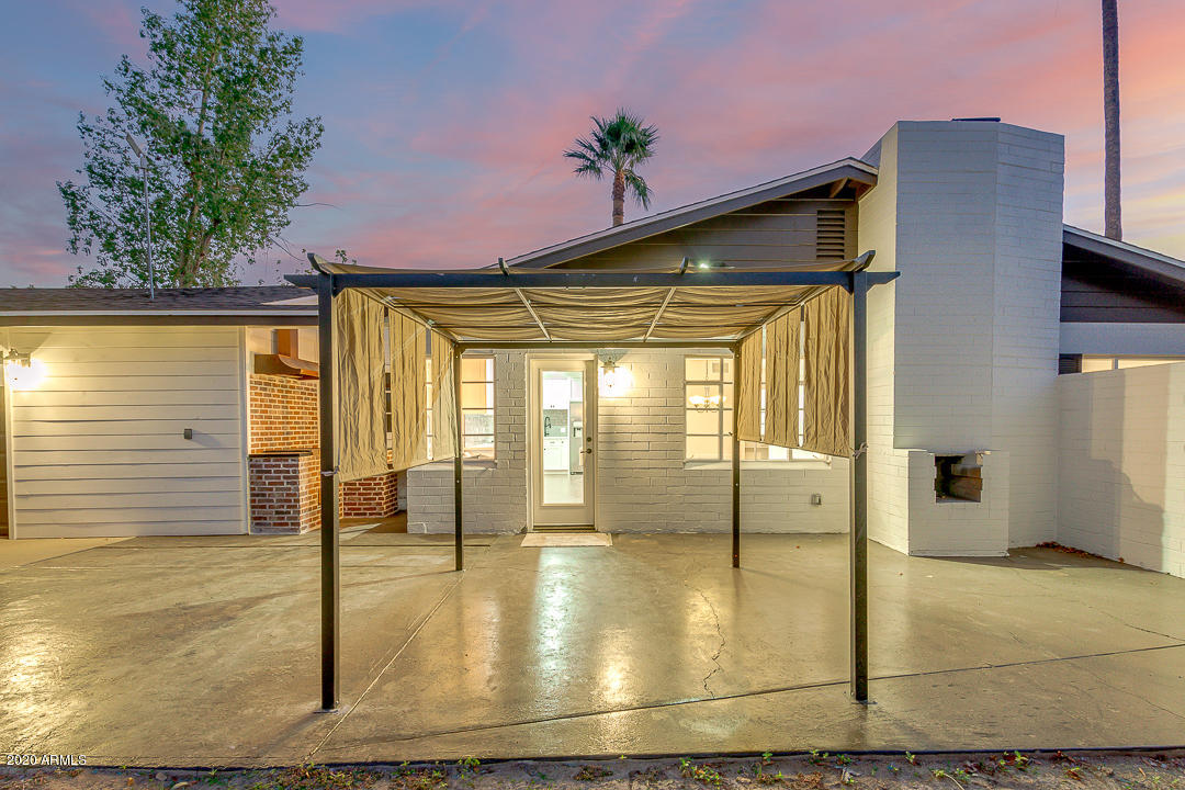 5323 North 6th Street Phoenix, AZ 85012 - Photo 41 of 48 Outdoor Dining