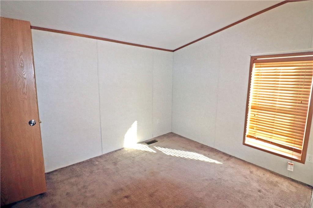 211 Brown Street Derry, PA 15627 - Photo 14 of 19