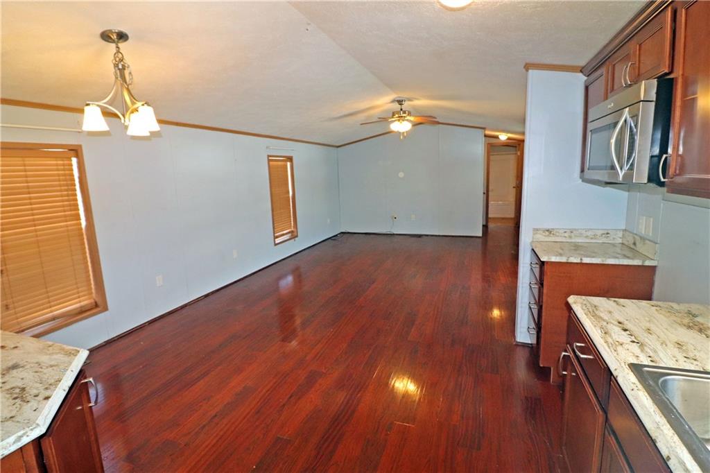 211 Brown Street Derry, PA 15627 - Photo 5 of 14