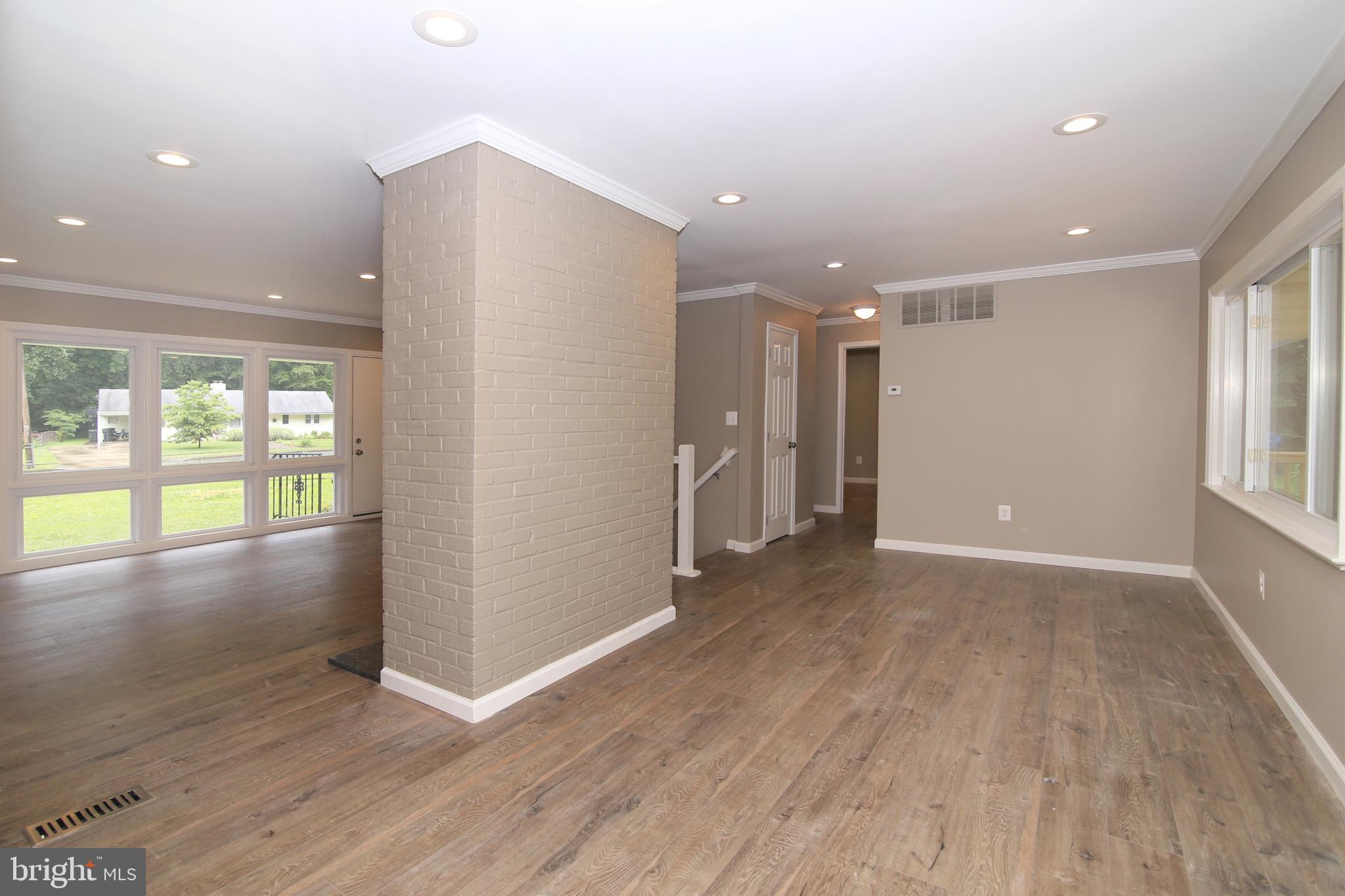 5535 Belfast Place Springfield, VA 22151 - Photo 8 of 41 Dining Room