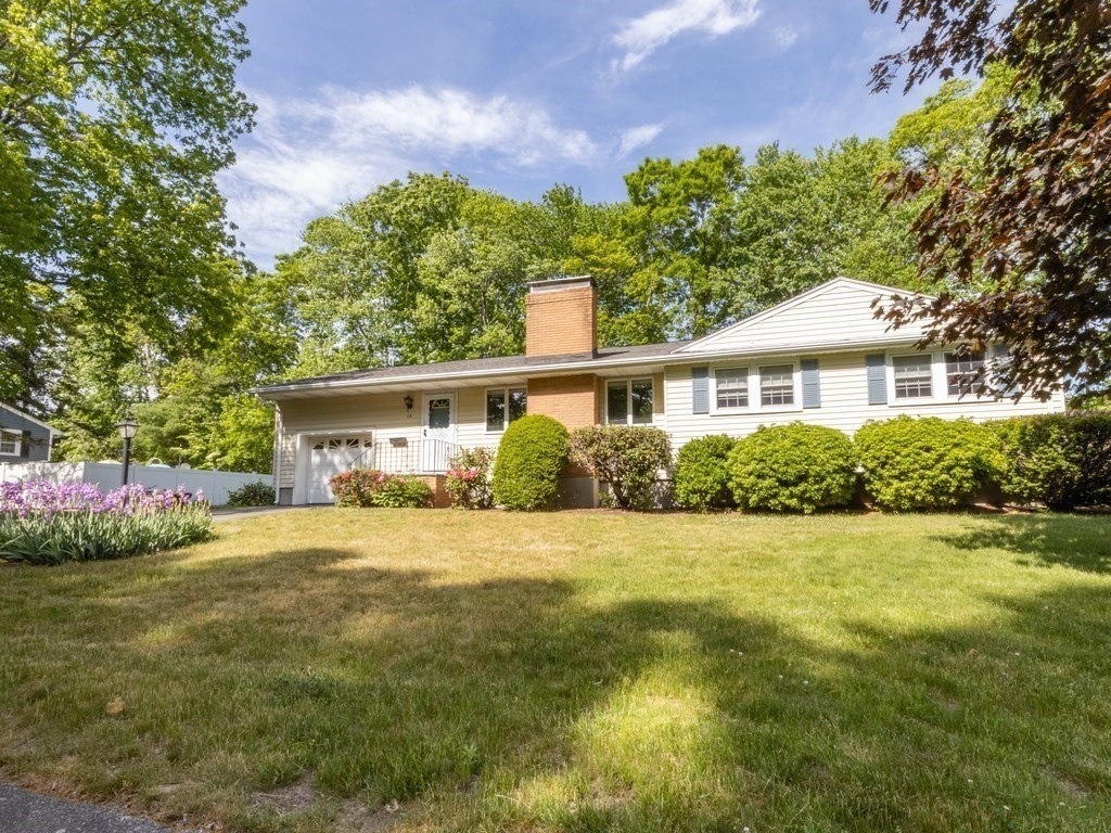 15 Harrow Road Norwood, MA 02062 - Photo 27 of 35 Gallery Image 27