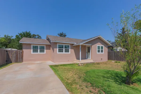 $140,000 | 505 North Irving Street, Hereford, TX 79045