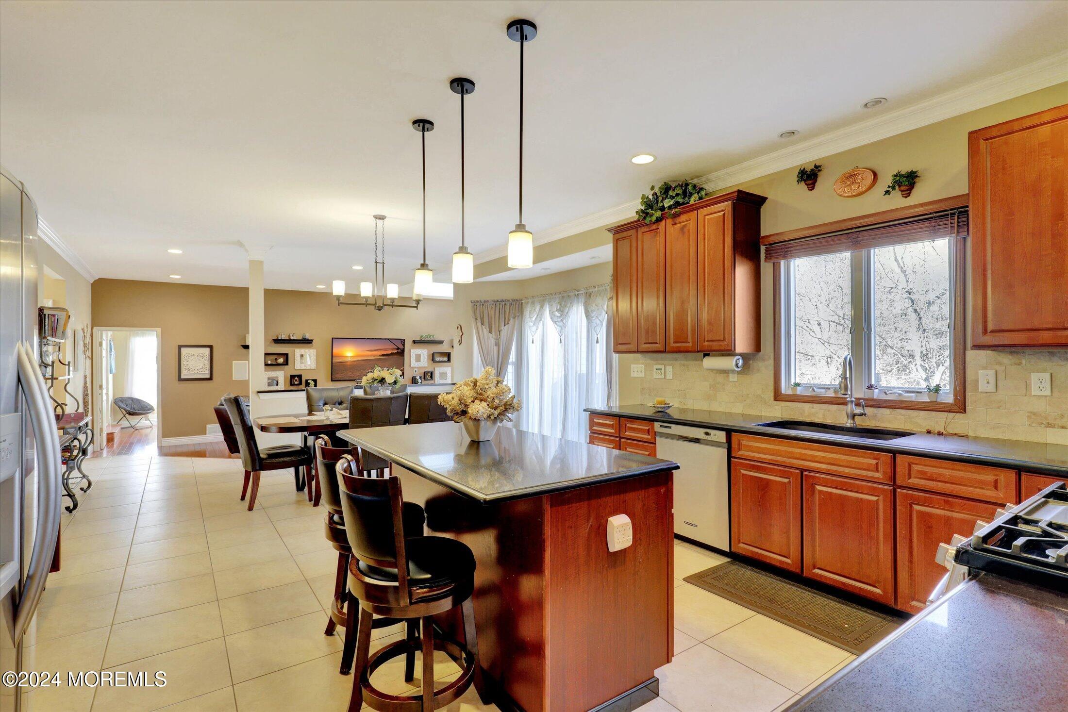 60 Bloomfield Road Manalapan, NJ 07726 - Photo 21 of 49 19-Kitchen