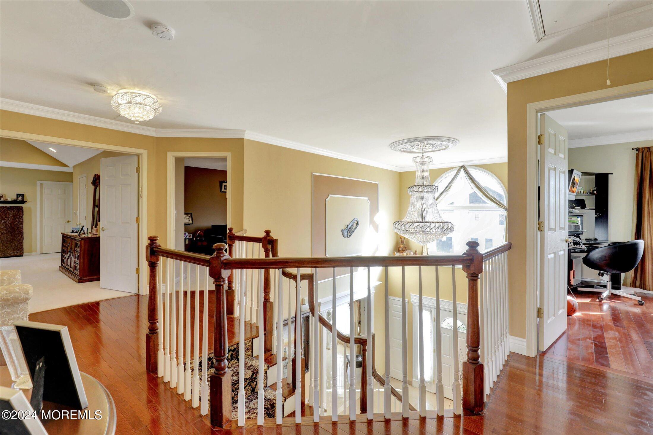 60 Bloomfield Road Manalapan, NJ 07726 - Photo 25 of 49 30-Upper Hallway
