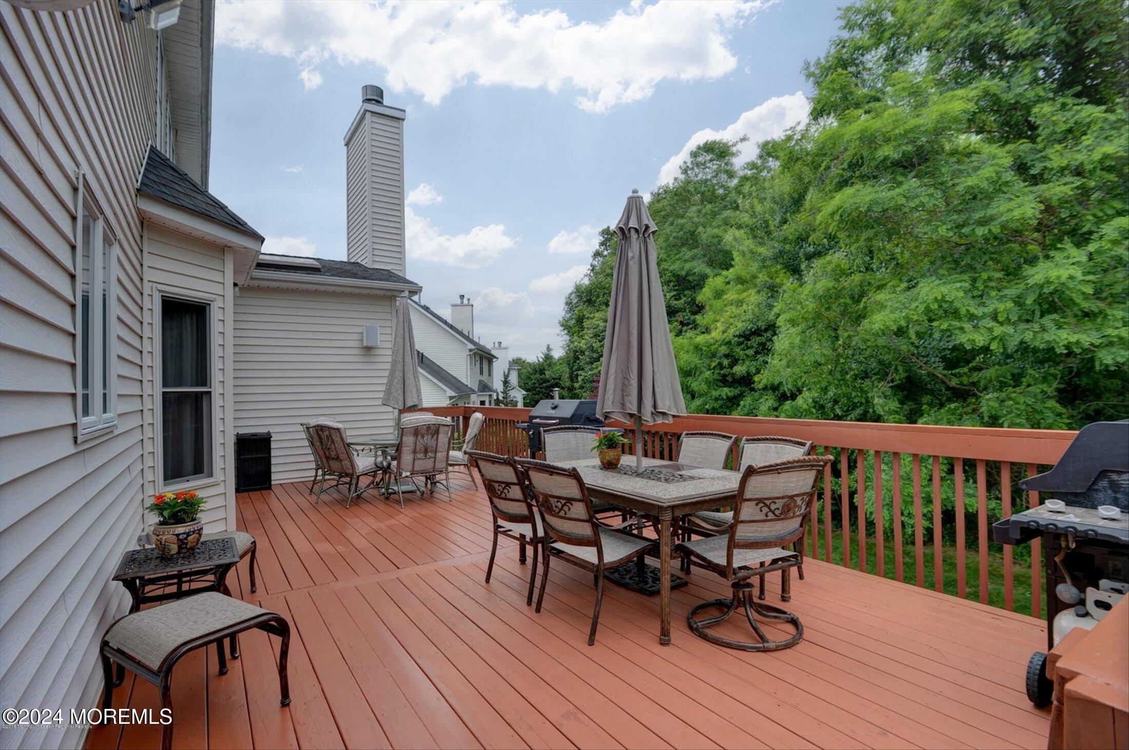 60 Bloomfield Road Manalapan, NJ 07726 - Photo 38 of 49 43-Deck