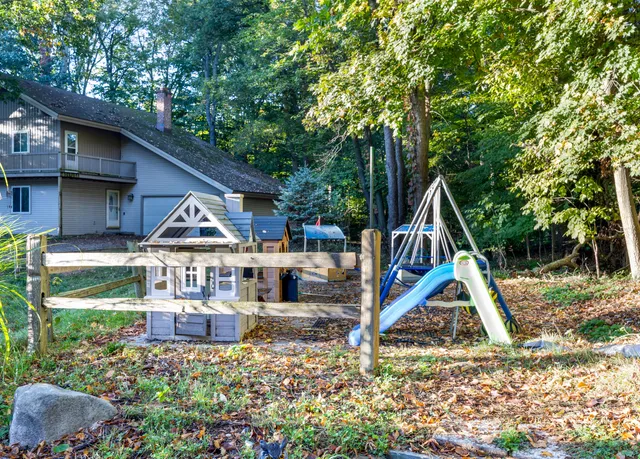 $390,000 | 1686 Herrity Lane, Ionia, MI 48846