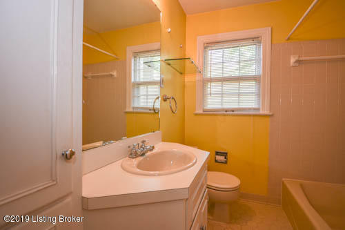 204 Fairmeade Road Louisville, KY 40207 - Photo 27 of 72 DSC_8835