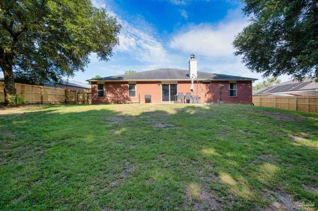 $2,100 | 1484 Longbranch Drive, Cantonment, FL 32533