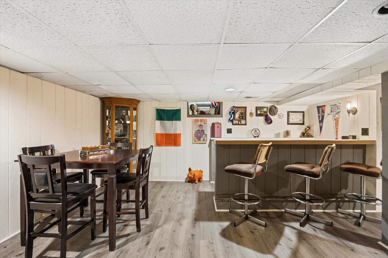 4812 Wolf Road Western Springs, IL 60558 - Photo 16 of 27 Gallery Image 16
