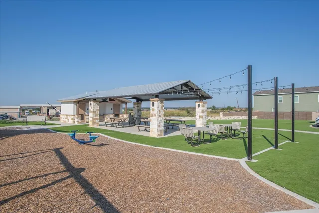 $1,695 | 309 Marty Allen Loop, Jarrell, TX 76537