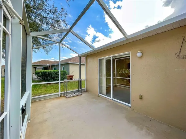 $325,000 | 342 Dahoon Holly Drive, Daytona Beach, FL 32117