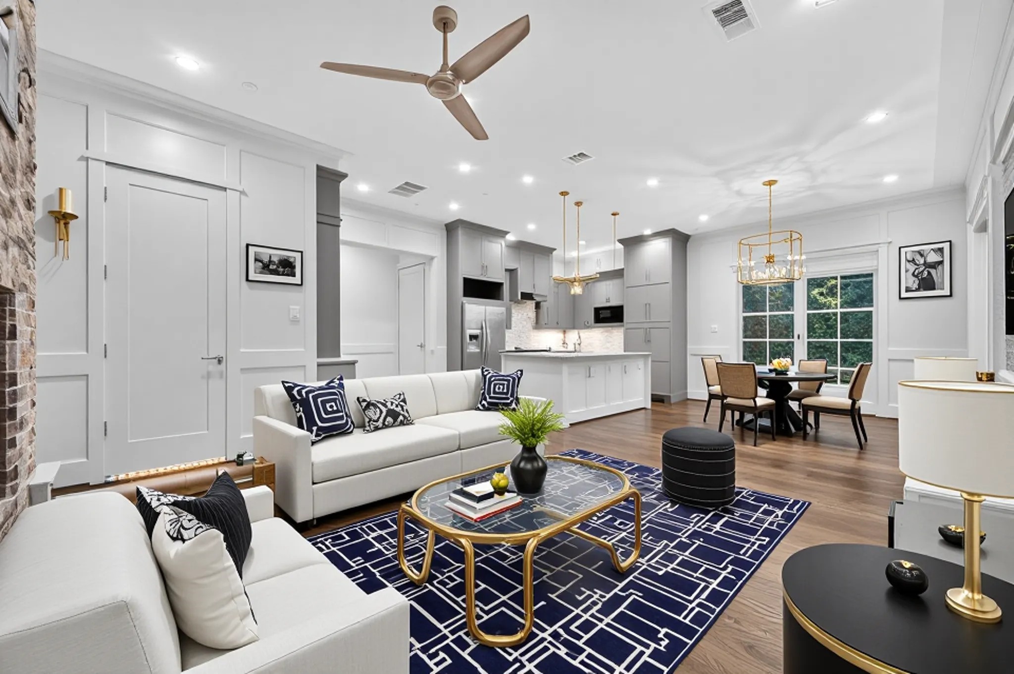 428 Marshall Street Houston, TX 77006 - Photo 1 of 36 a living room with furniture and wooden floor