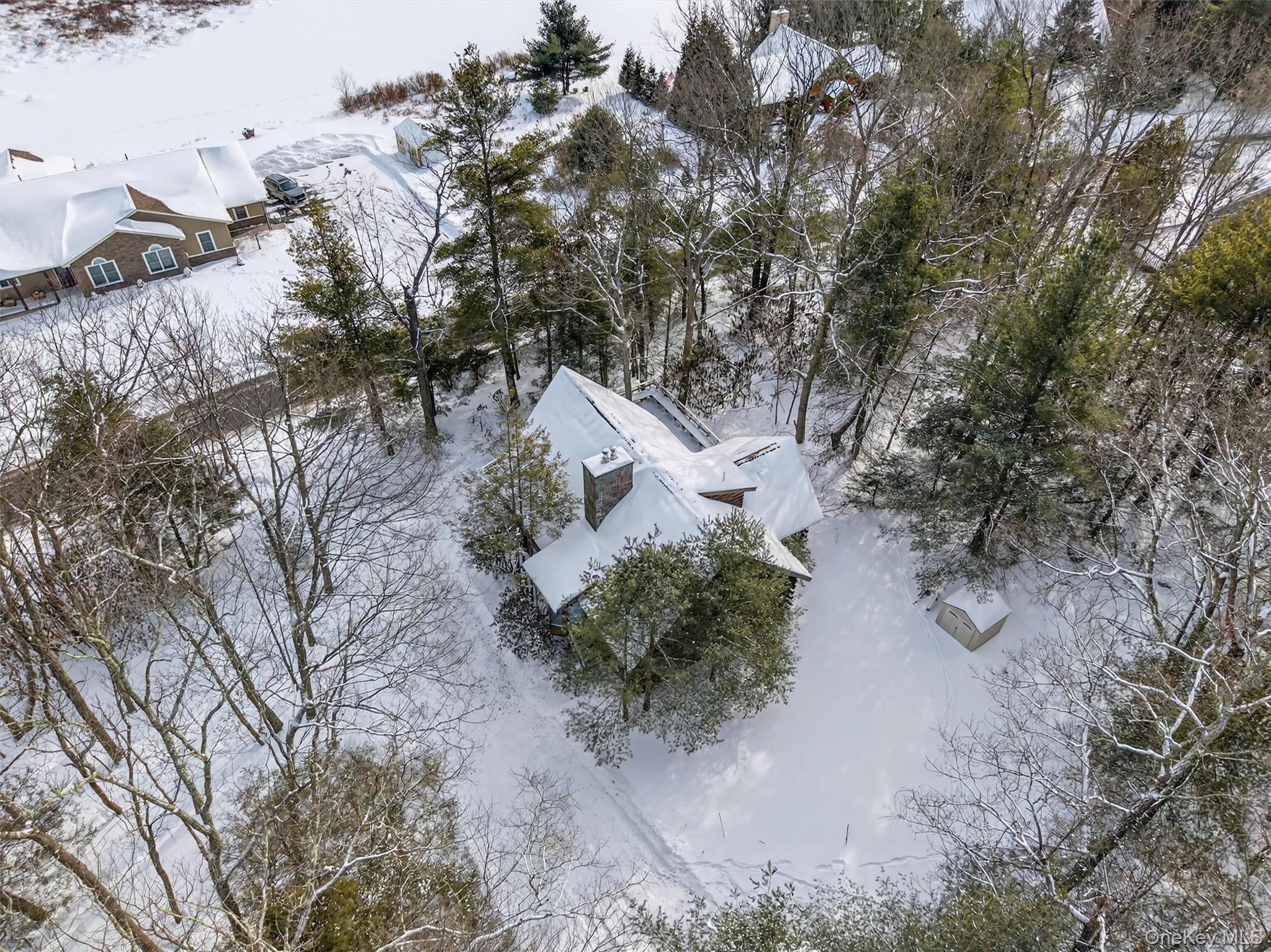 27 Manchester Road Rock Hill, NY 12775 - Photo 2 of 48