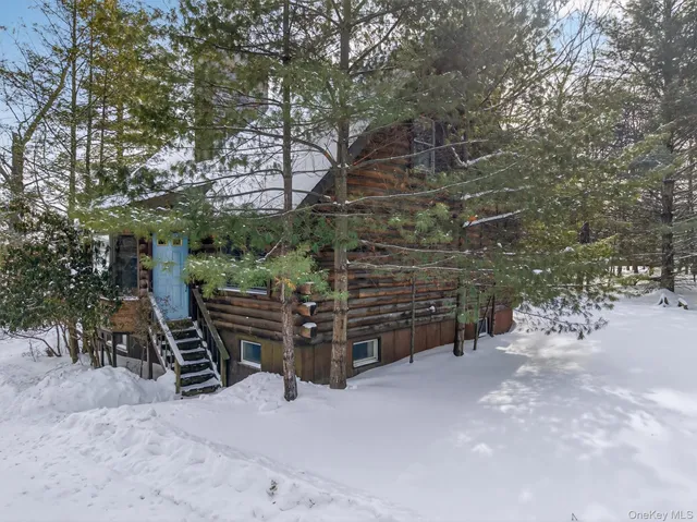 $450,000 | 27 Manchester Road, Rock Hill, NY 12775