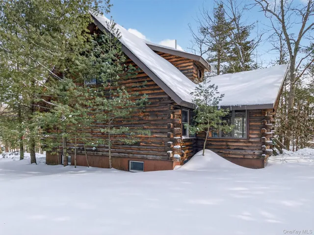 $450,000 | 27 Manchester Road, Rock Hill, NY 12775