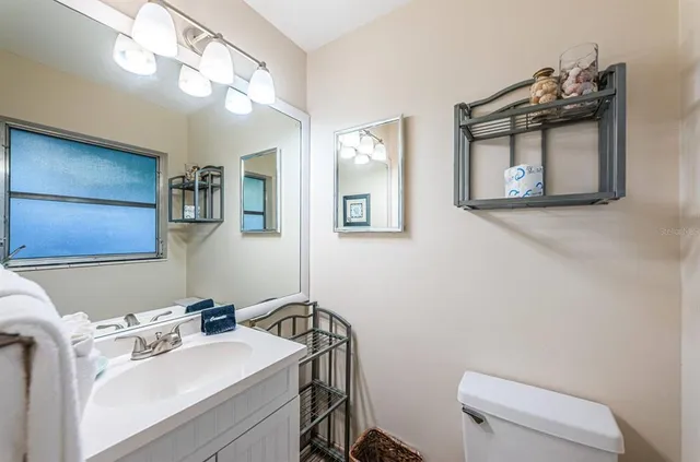 $8,370 | 6020 Midnight Pass Road, Unit 40, Sarasota, FL 34242