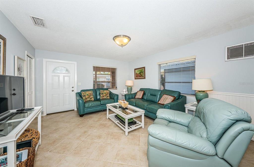 6020 Midnight Pass Road, Unit 40 Sarasota, FL 34242 - Photo 3 of 24